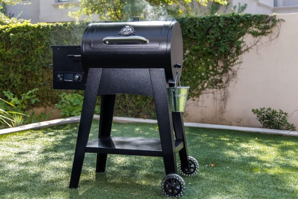 Wood Pellet FB440 518-Sq in Matte Black Pellet Grill - Image 3