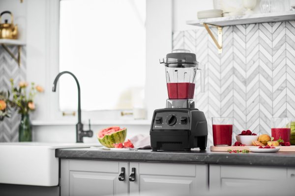 Vitamix E310 Explorian Blender, Professional-Grade, 48 Oz. Container, Black - Image 4