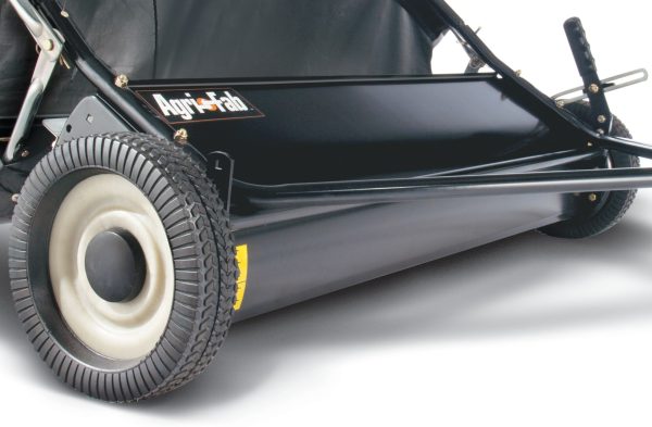 45-0320 42-in Lawn Sweeper - Image 6