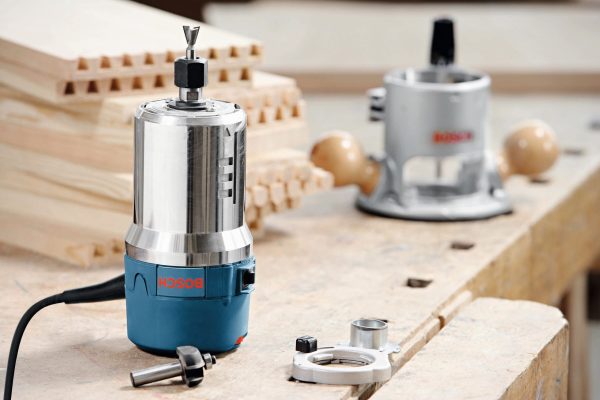 1617EVSPK 1/4-in and 1/2-in 12-Amp 2.25-HP Variable Speed Combo Fixed/Plunge Corded Router Hard Case (Tool Only) - Image 4