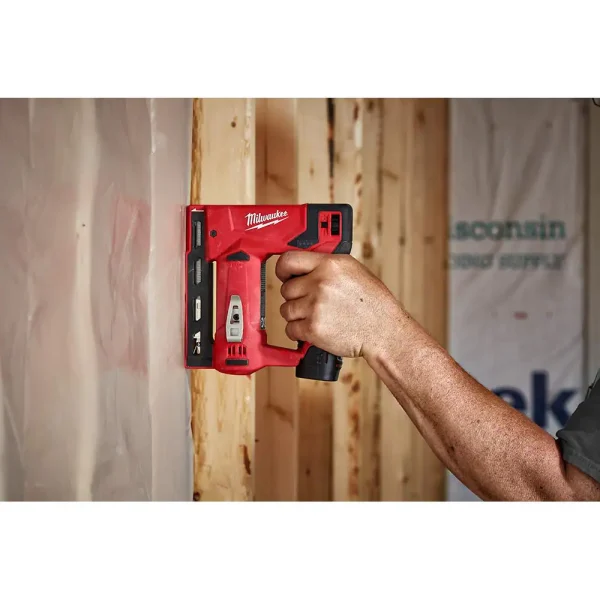 2447-20-48-11-2420 M12 12-Volt Lithium-Ion Cordless 3/8 in. Crown Stapler with M12 2.0Ah Battery - Image 6